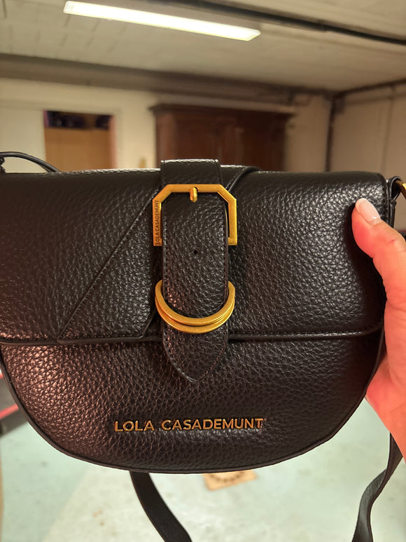 LF2604043 negro