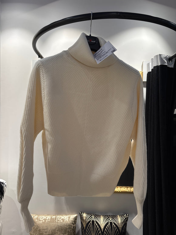 Pull large ivory