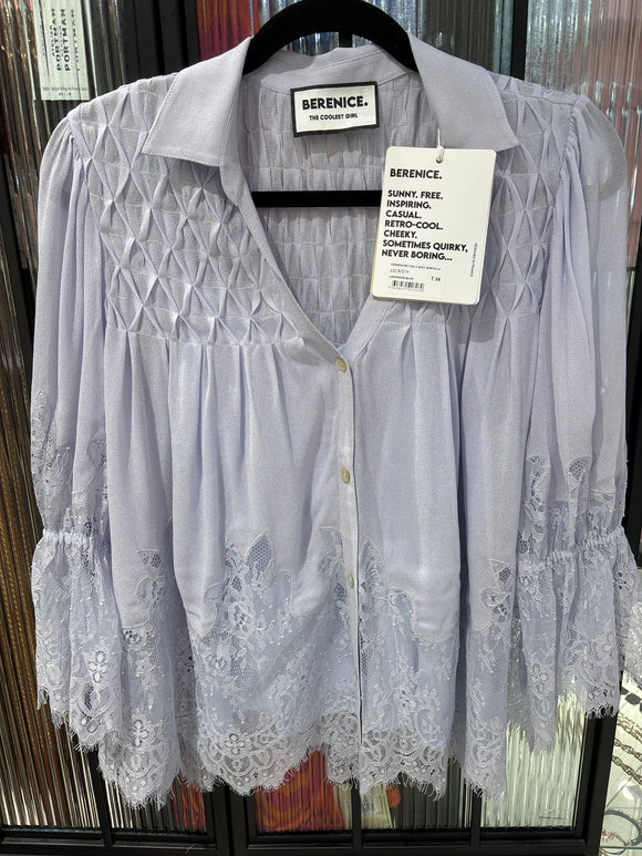 Chemise dentelle lavande