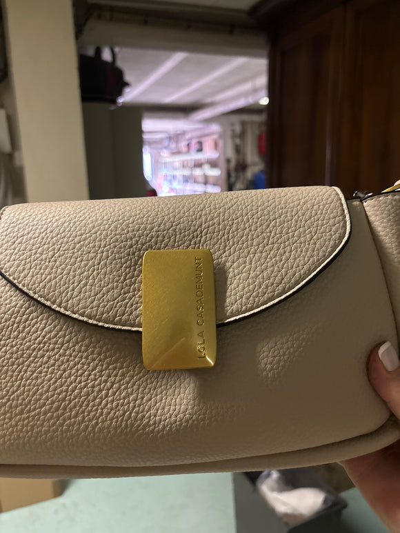 LF2604030 crudo