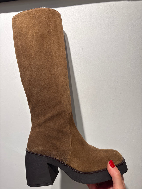 Bottes 589 Suède brun