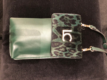 Pochette de téléphone verte imprimé léopard Lola Casademunt