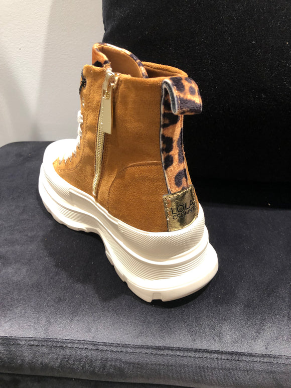 Sneaker Camel Lola Casademunt