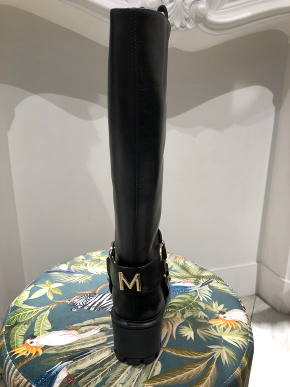 Bottes en cuir noir avec clous Lola Casademunt