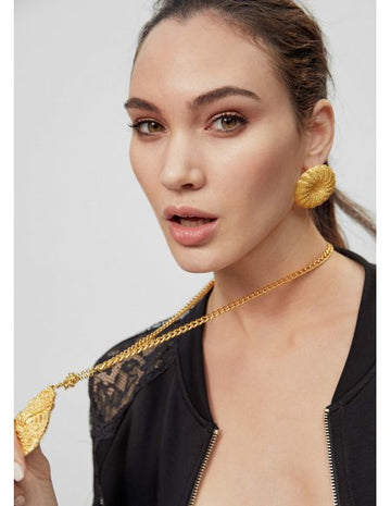Collier doré avec pendentif Lola Casademunt